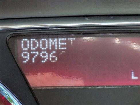 Used 2014 GMC Acadia SLE image 30