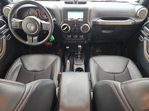 Used 2017 Jeep Wrangler 75th Anniversary image 16