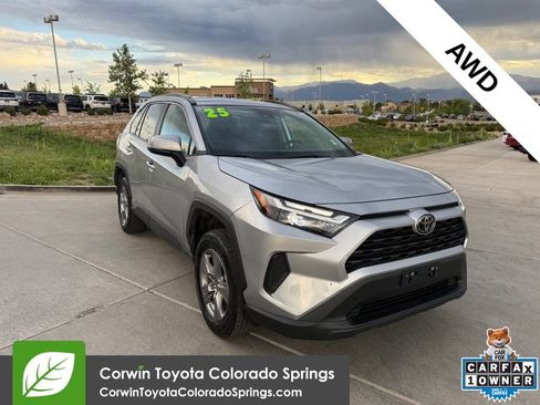 Used 2025 Toyota RAV4 XLE AWD/4WD image 1