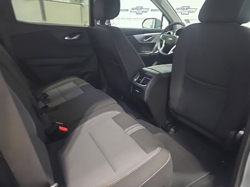 Used 2025 Chevrolet Blazer LT image 24