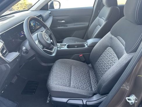 New 2026 Nissan Kicks SV w/ Cold Weather Package image 30