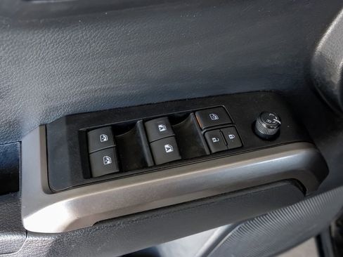 Used 2023 Toyota Tacoma SR5 w/ Trail Edition image 44