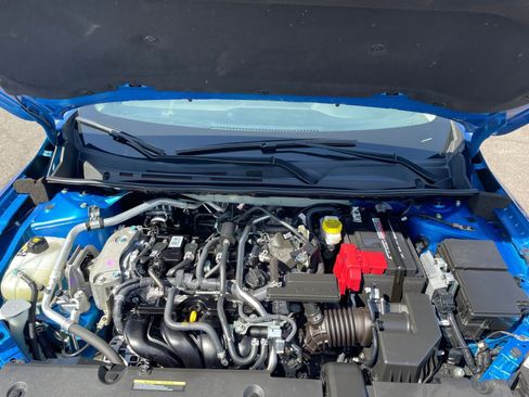 Used 2025 Nissan Sentra SV FWD image 30