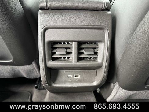 Used 2025 Cadillac XT4 Premium Luxury image 27