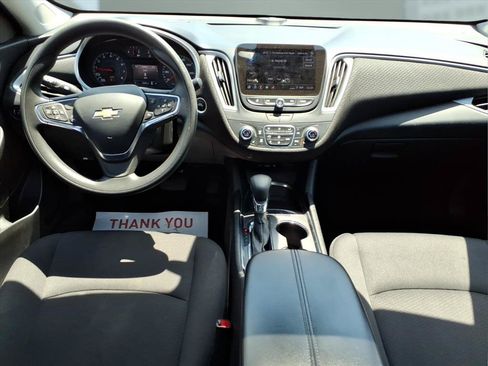 Used 2024 Chevrolet Malibu LT FWD image 21
