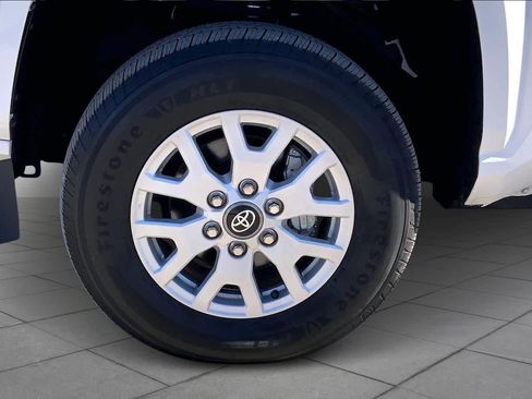 Used 2024 Toyota Tacoma SR5 image 11