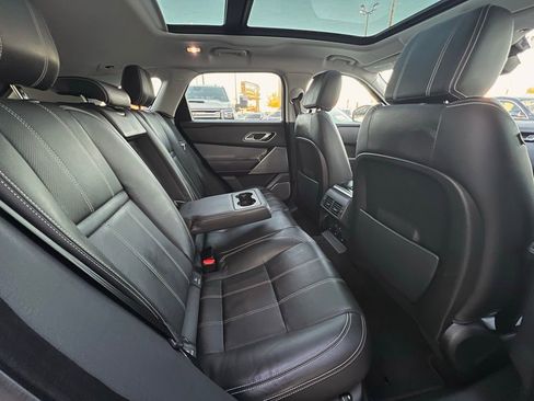 Used 2018 Land Rover Range Rover Velar S image 24