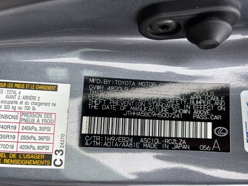 Used 2017 Lexus RC 200t F Sport image 34