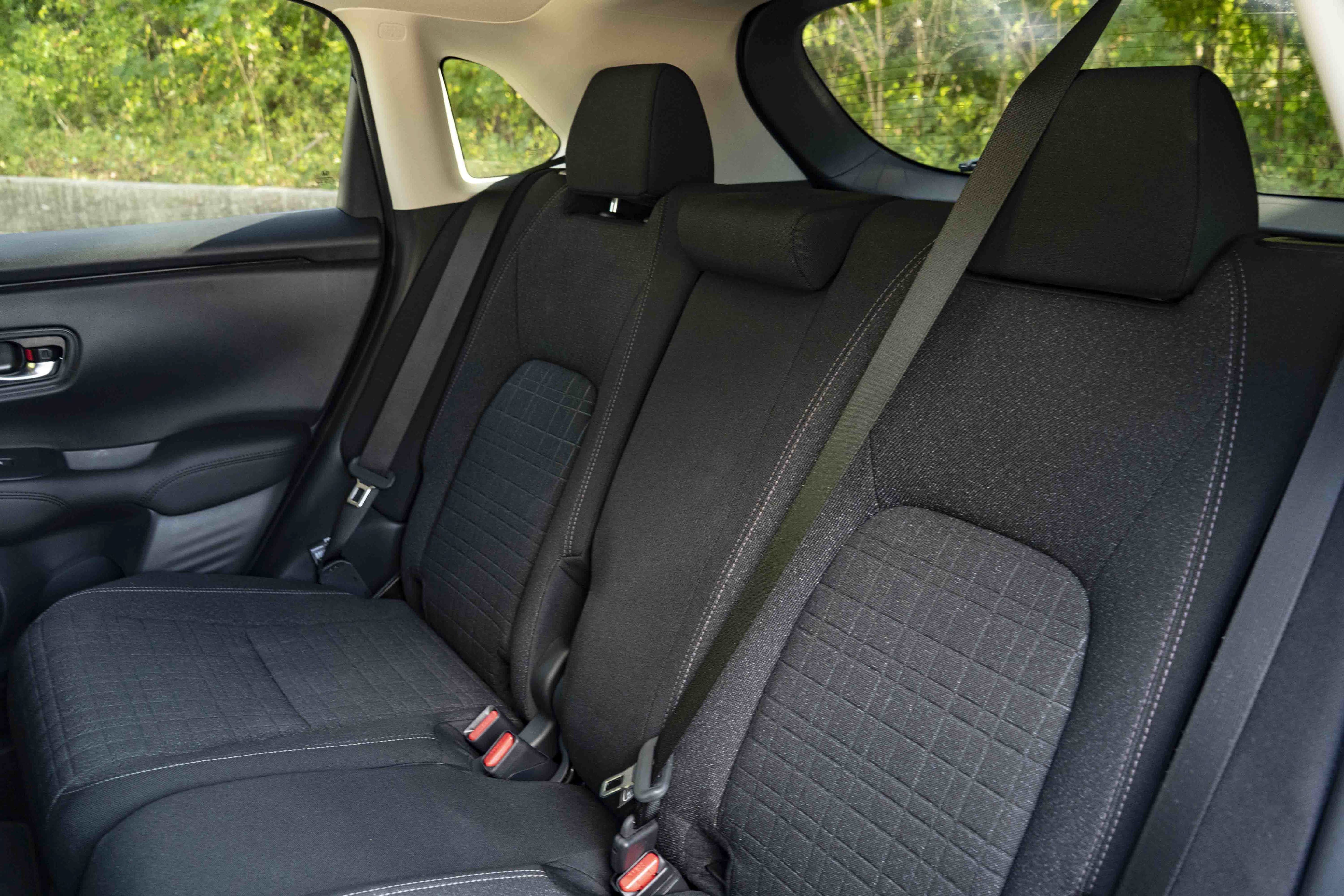 Used 2027 Honda HR-V LX image 18