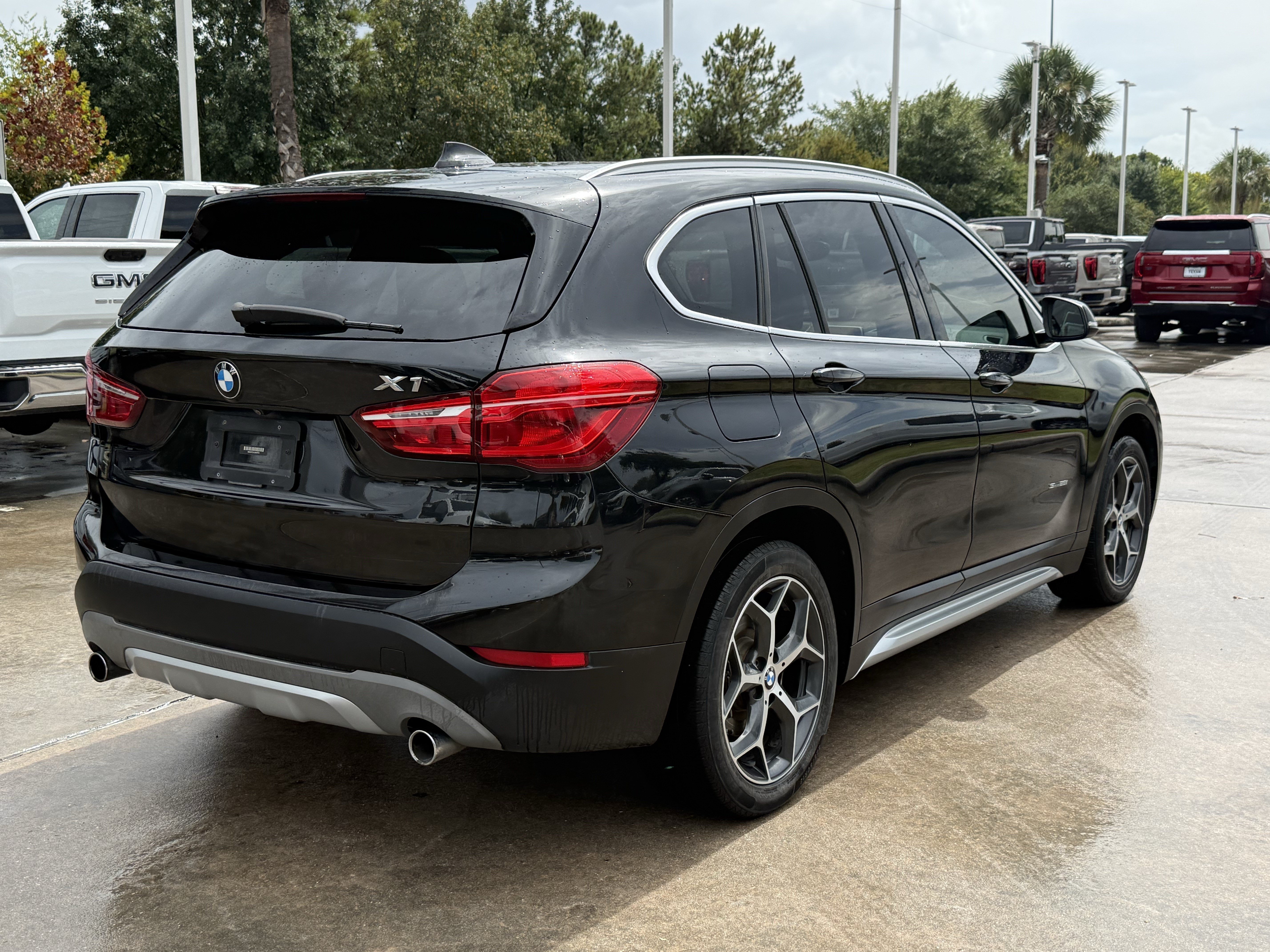 Used 2018 BMW X1 sDrive28i FWD image 5