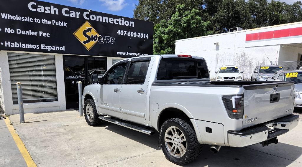 Used 2014 Nissan Titan SL AWD/4WD image 13