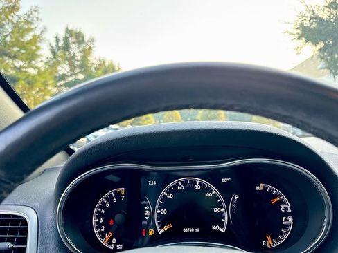 Used 2020 Jeep Grand Cherokee Altitude image 14