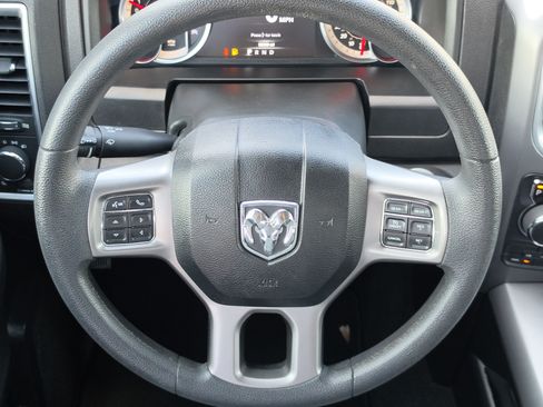 Used 2022 RAM 1500 Classic SLT w/ Electronics Group AWD/4WD image 15