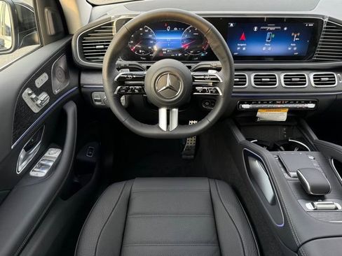 New 2026 Mercedes-Benz GLS 450 4MATIC image 12