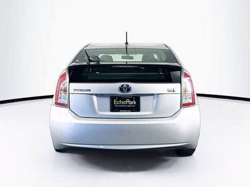 Used 2013 Toyota Prius Two FWD image 7
