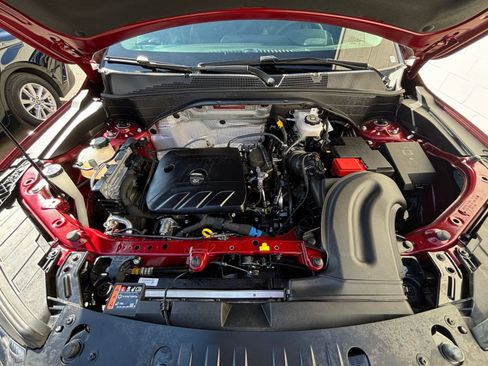 Used 2025 Chevrolet TrailBlazer LT image 32