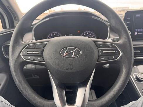 Used 2022 Hyundai Santa Fe SEL image 9