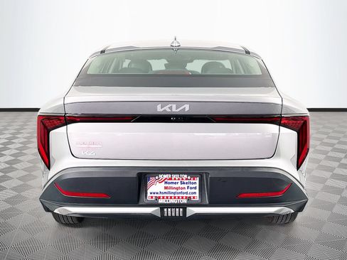 Used 2025 Kia K4 FWD image 6
