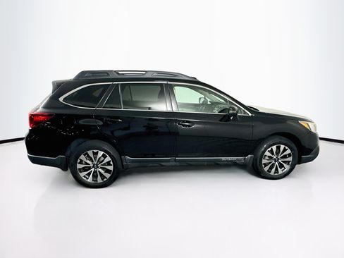 Used 2017 Subaru Outback 2.5i Limited AWD/4WD image 10