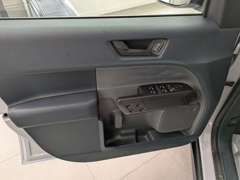 New 2025 Ford Maverick XLT w/ Black Appearance Package image 4