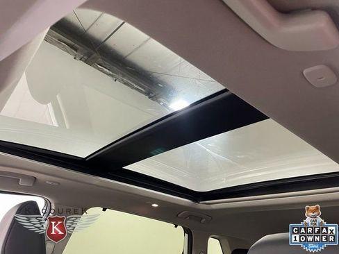 Used 2023 Nissan Rogue SV w/ SV Premium B Package image 21