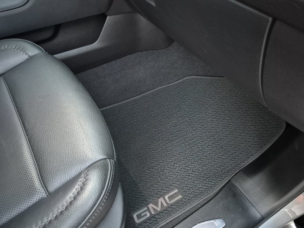 Used 2025 GMC Sierra 1500 Denali AWD/4WD image 37