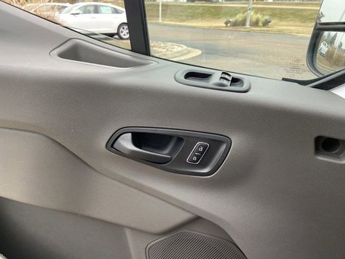 Used 2023 Ford Transit 250 Medium Roof w/ Load Area Protection Package image 42