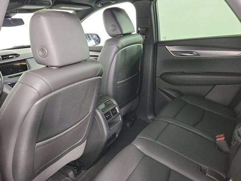 Used 2022 Cadillac XT5 Luxury FWD image 12