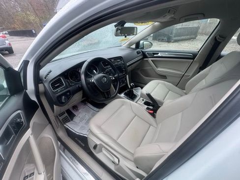 Used 2019 Volkswagen Golf Alltrack AWD/4WD image 8