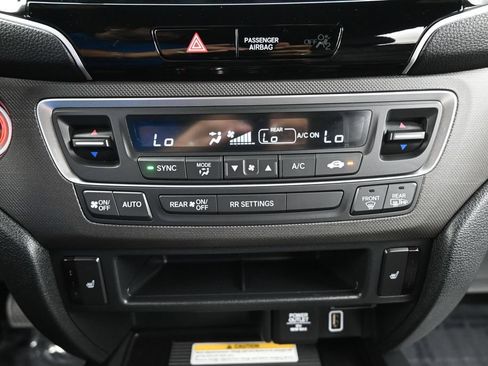 Used 2022 Honda Passport TrailSport image 22