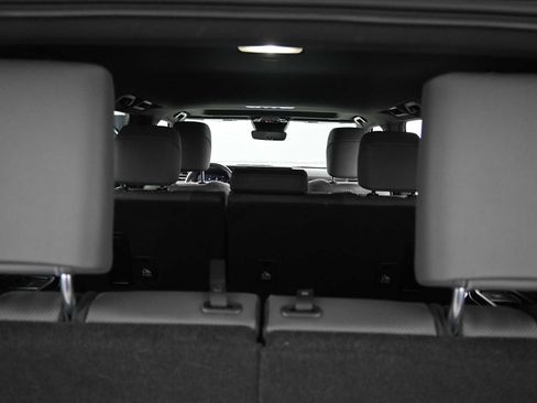 Used 2024 Lexus GX 550 image 31