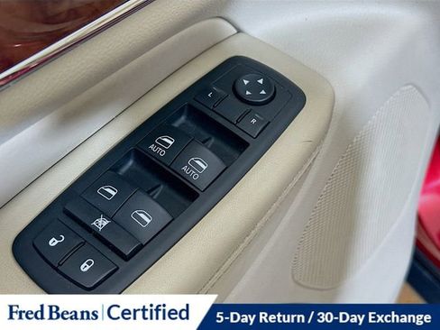 Used 2011 Jeep Grand Cherokee Limited w/ Trailer Tow Group image 8