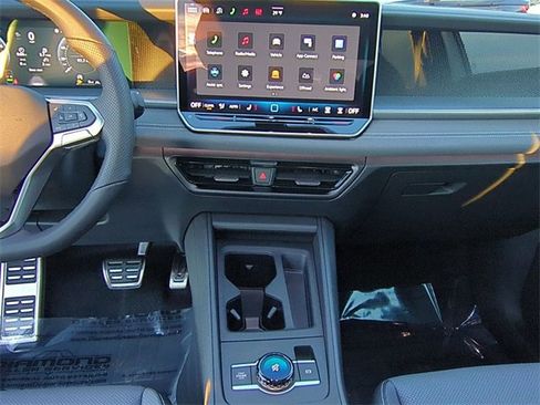 New 2026 Volkswagen Tiguan SE R-Line image 14