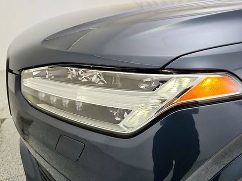 Used 2023 Volvo XC90 T8 Plus w/ Protection Package Premier AWD/4WD image 32