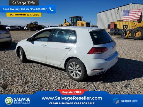 Used 2020 Volkswagen Golf 4-Door image 3