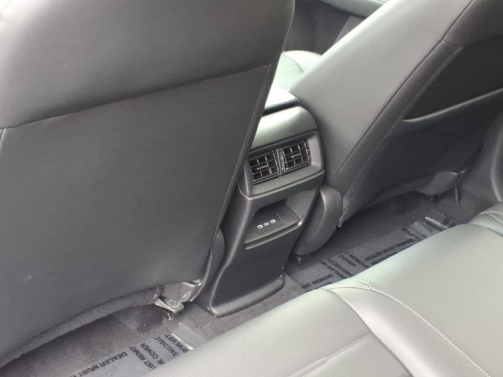 Used 2024 Honda CR-V EX-L image 8