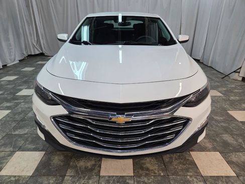 Used 2023 Chevrolet Malibu LS w/ Driver Confidence Package FWD image 3