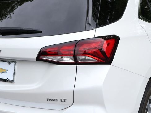 Used 2023 Chevrolet Equinox LT AWD/4WD image 9