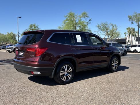 Used 2017 Honda Pilot EX-L image 3