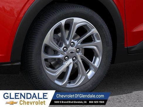 New 2027 Chevrolet Bolt LT FWD image 9