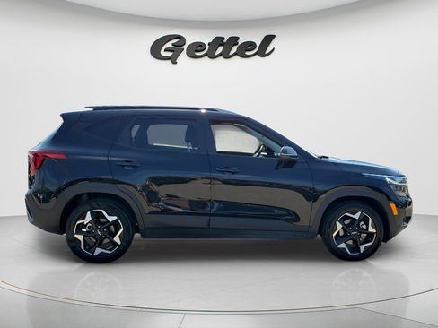 Used 2025 Kia Seltos S FWD image 4