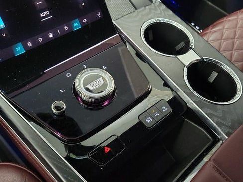 Certified 2025 Cadillac Escalade Premium Luxury RWD image 27