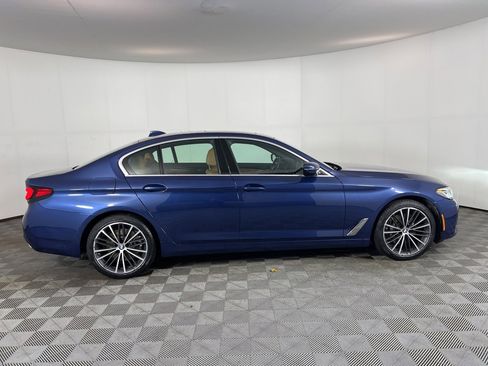 Used 2023 BMW 540i xDrive w/ Premium Package image 35