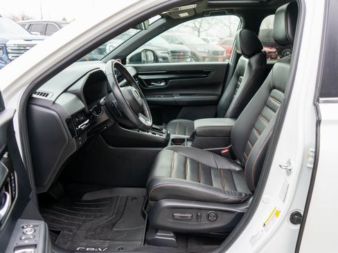 Used 2023 Honda CR-V Sport Touring image 11