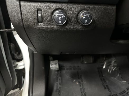 Used 2021 Chevrolet Colorado Z71 image 38