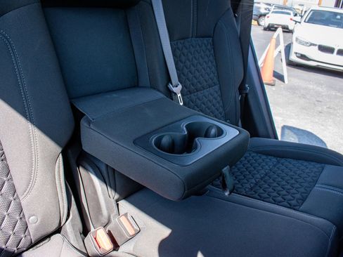 Used 2019 Chevrolet Blazer LT image 15