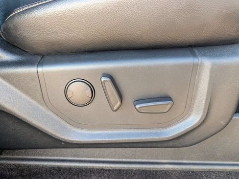 Used 2019 Ford F150 Lariat AWD/4WD image 26