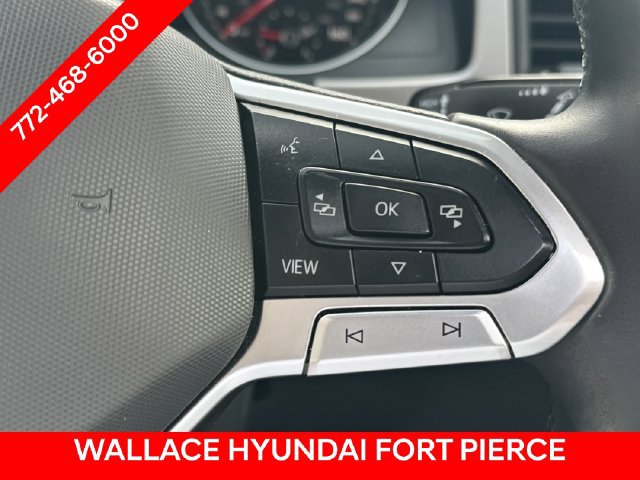 Used 2020 Volkswagen Atlas Cross Sport SE w/ Panoramic Sunroof Package FWD image 27