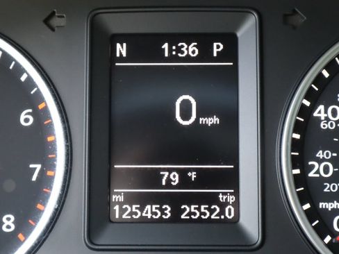 Used 2017 Volkswagen Tiguan Wolfsburg Edition AWD/4WD image 46