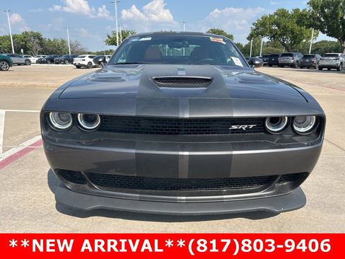 Used 2016 Dodge Challenger SRT Hellcat image 8